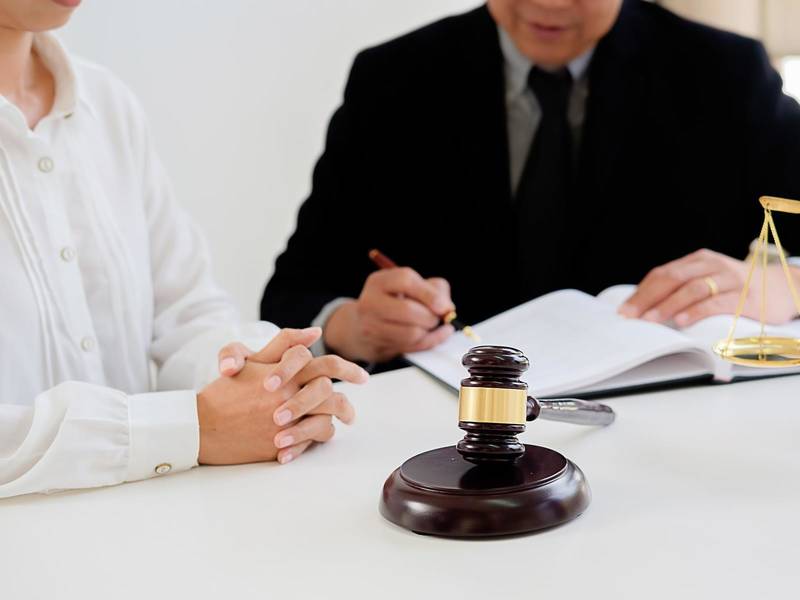 南京刑事律师视角：依法判处刑罚的内涵与实践